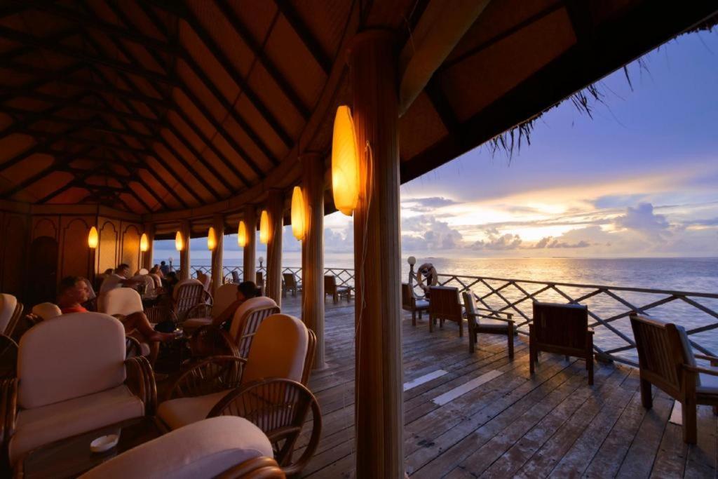 Angaga Island Resort And Spa Εξωτερικό φωτογραφία