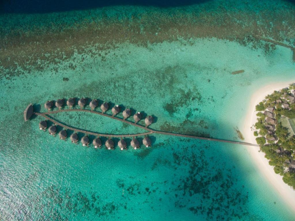 Angaga Island Resort And Spa Εξωτερικό φωτογραφία